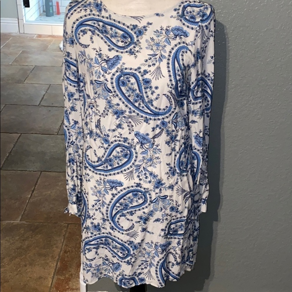 H&M paisley dress